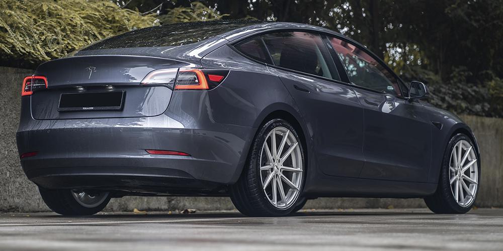 Tesla 3